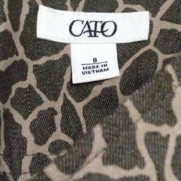 Cato denim skirt size 8 - Picture 3 of 5